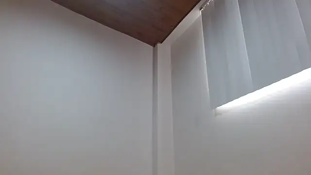 Crystal Star  online show from 12.14.25