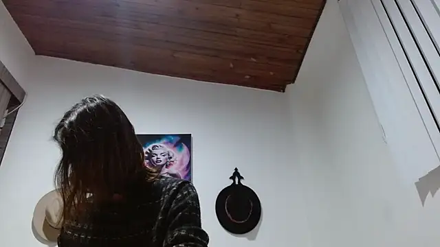 Crystal Star  online show from 02.22.26