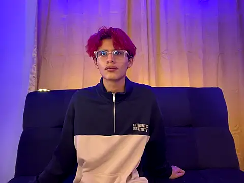 juliansexx online show from 09.17.25
