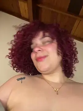 Snapshot of Enyagleam_ chatting on 10.21.25 Enyagleam online show from 10.21.25