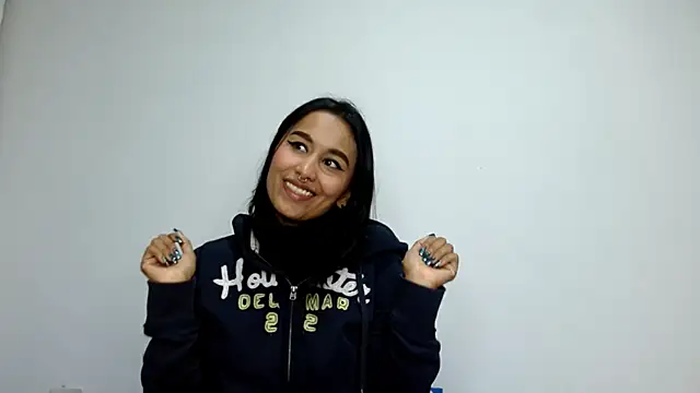 Gia Lee online show from 10.02.25