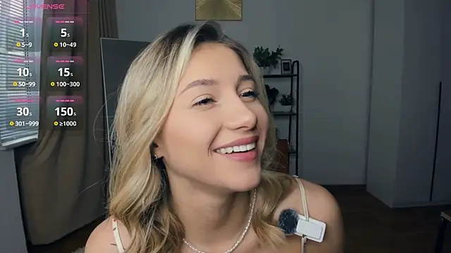 Snapshot of FaaBinaa chatting on 10.17.25 FaaBinaa online show from 10.17.25