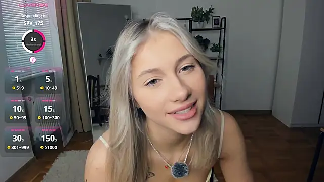 Snapshot of FaaBinaa chatting on 10.23.25 FaaBinaa online show from 10.23.25