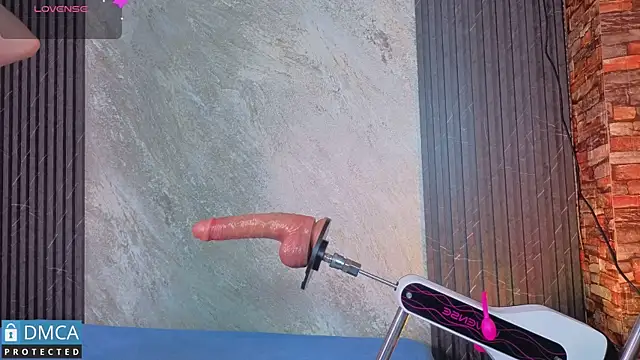 nena cupcake  online show from 04.10.26