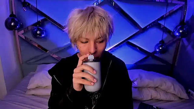 OliIverr22 online show from 01.15.26