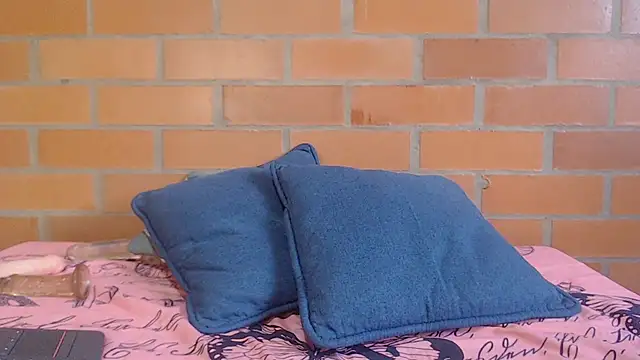 Montserrat Jay online show from 02.09.26