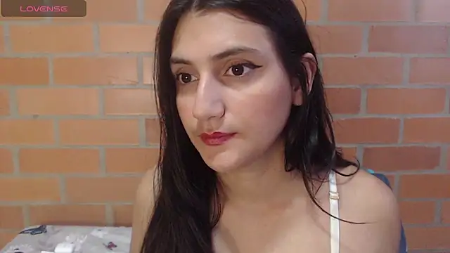 Montserrat Jay online show from 04.18.26