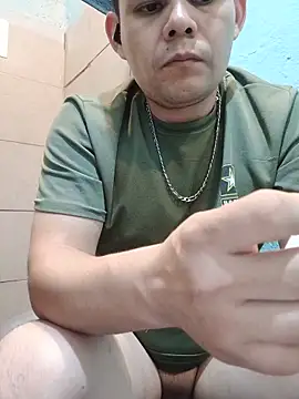 Snapshot of fboycdjuaez chatting on 05.21.26 fboycdjuaez online show from 05.21.26