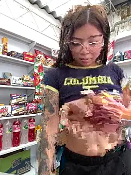 Snapshot of Maddy_Piink chatting on 02.23.26 Maddy Piink online show from 02.23.26