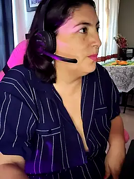 lina maria99 online show from 09.30.25