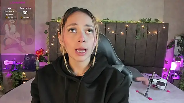 LanaMills  online show from 02.19.26