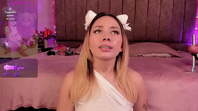 LanaMills  online show from 07.09.26