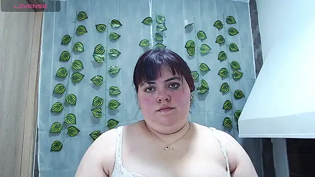 anishasanchezcm101 online show from 10.27.25