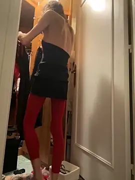 Chris06d22xh online show from 10.30.25