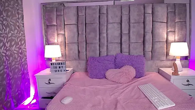 Snapshot of nath_evanss chatting on 09.14.25 nath evanss online show from 09.14.25