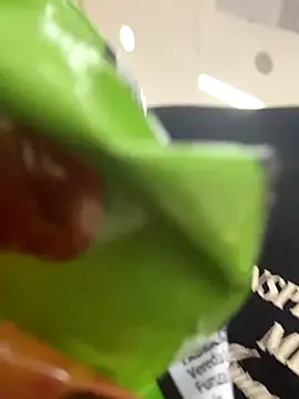 Snapshot of lu_styles_ chatting on 10.23.25 lu styles online show from 10.23.25