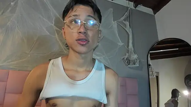 Daddy Darcks online show from 10.25.25