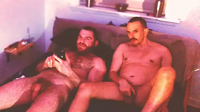Snapshot of Bighairytopping chatting on 04.03.26 Bighairytopping online show from 04.03.26