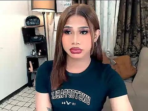 asianlatina69 online show from 12.13.25