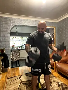 balijnt online show from 10.04.25