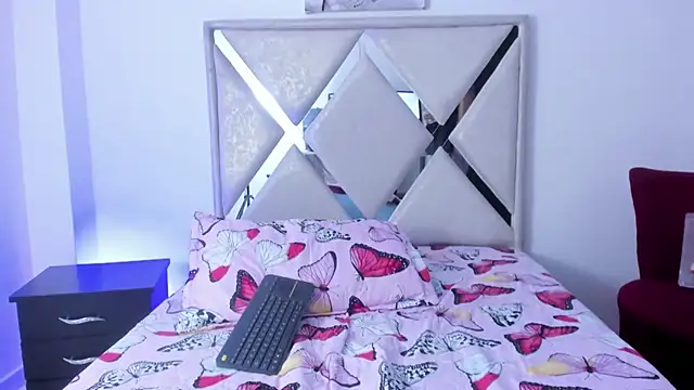 wyatt 3 online show from 11.25.25