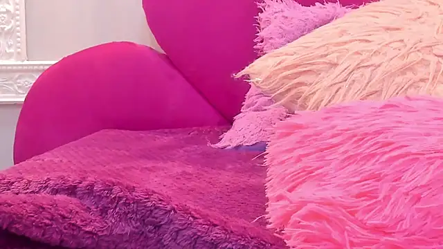 Saammy 17 online show from 10.19.25