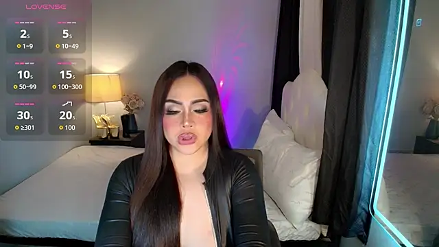 Unforgettable Maria online show from 10.16.25