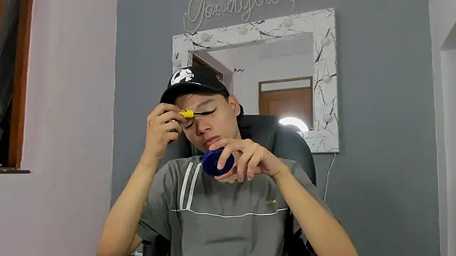 Snapshot of camillo_virgil chatting on 10.03.25 camillo virgil online show from 10.03.25