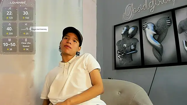 Snapshot of camillo_virgil chatting on 10.19.25 camillo virgil online show from 10.19.25