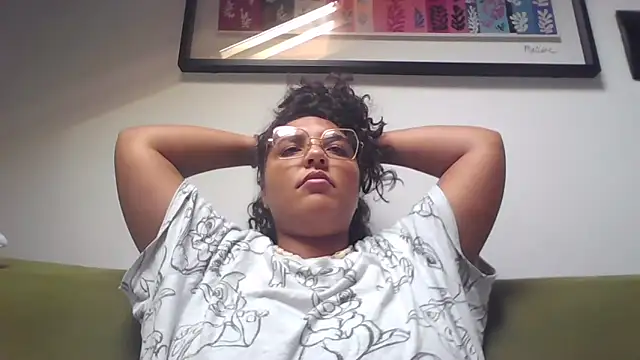 LadySophia03 online show from 09.13.25