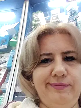 Snapshot of LustyyX chatting on 10.14.25 LustyyX online show from 10.14.25