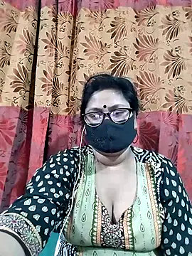 Snapshot of Ayat-3 chatting on 09.10.25 Ayat-3 online show from 09.10.25