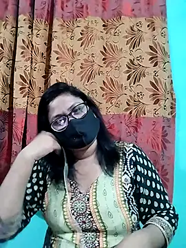 Snapshot of Ayat-3 chatting on 09.27.25 Ayat-3 online show from 09.27.25