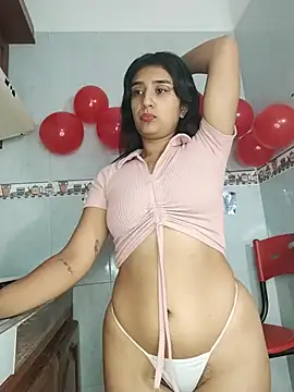 nahomievans20 online show from 09.20.25