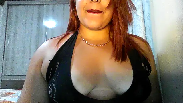 Snapshot of RuivaMisteriosa3 chatting on 10.09.25 RuivaMisteriosa3 online show from 10.09.25