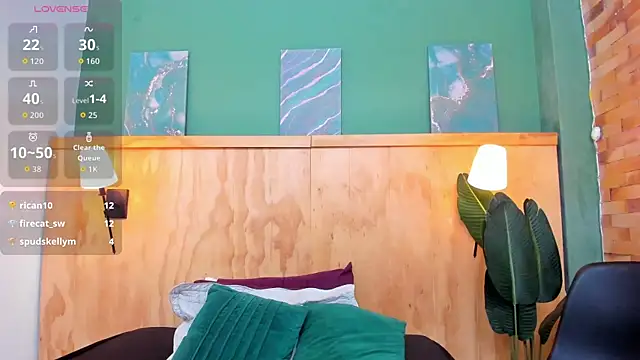 halleylorens online show from 03.03.26