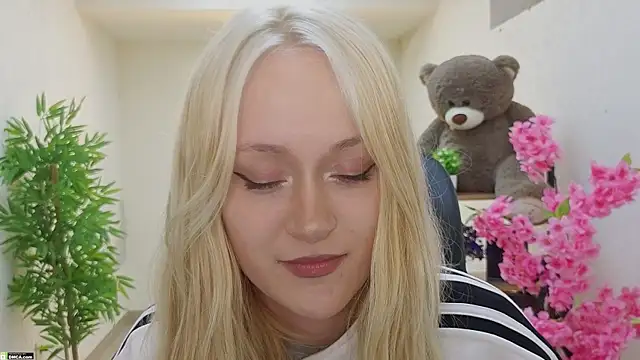 HeyMonkey  online show from 04.03.26