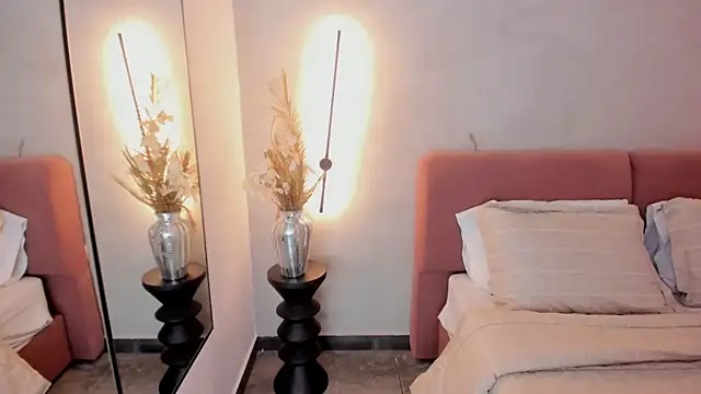 ArianaSilva  online show from 11.09.25