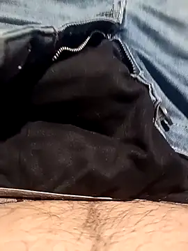 Snapshot of lucho2328 chatting on 10.03.25 lucho2328 online show from 10.03.25