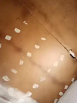 Snapshot of lucho2328 chatting on 10.17.25 lucho2328 online show from 10.17.25