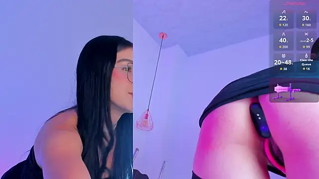 Snapshot of Sarita__Gomez chatting on 10.02.25 Sarita Gomez online show from 10.02.25