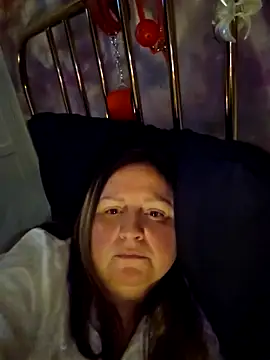 Snapshot of Naughtiness-but-Nice chatting on 10.21.25 Naughtiness-but-Nice online show from 10.21.25