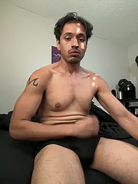 Snapshot of mrredcorn chatting on 11.06.25 mrredcorn online show from 11.06.25