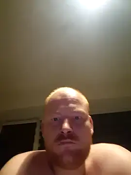 Snapshot of svenni2525 chatting on 10.08.25 svenni2525 online show from 10.08.25