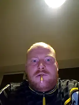 Snapshot of svenni2525 chatting on 10.09.25 svenni2525 online show from 10.09.25