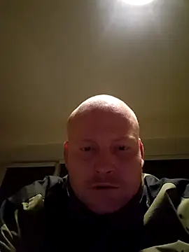 Snapshot of svenni2525 chatting on 10.23.25 svenni2525 online show from 10.23.25