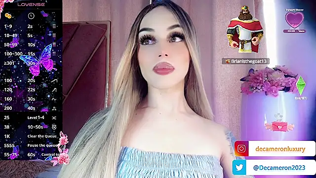 Snapshot of Cameron_baby chatting on 10.15.25 Cameron baby online show from 10.15.25