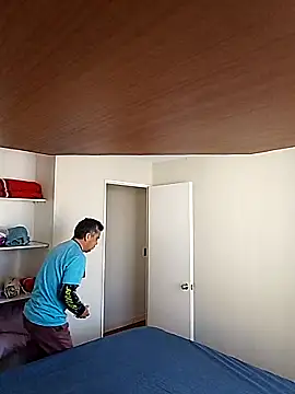 Papitochulo-caliente online show from 09.30.25