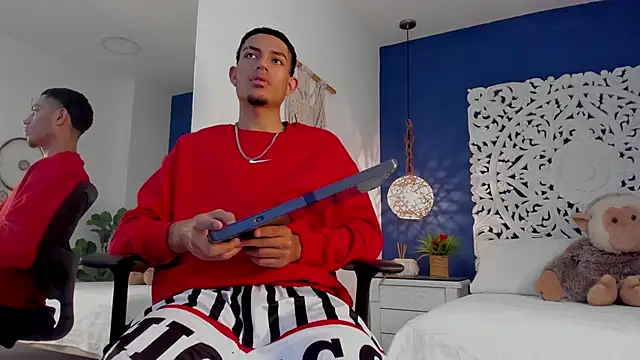 Snapshot of Adonis_WB chatting on 09.09.25 Adonis WB online show from 09.09.25