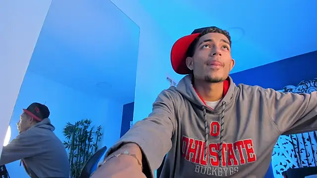 Snapshot of Adonis_WB chatting on 11.03.25 Adonis WB online show from 11.03.25